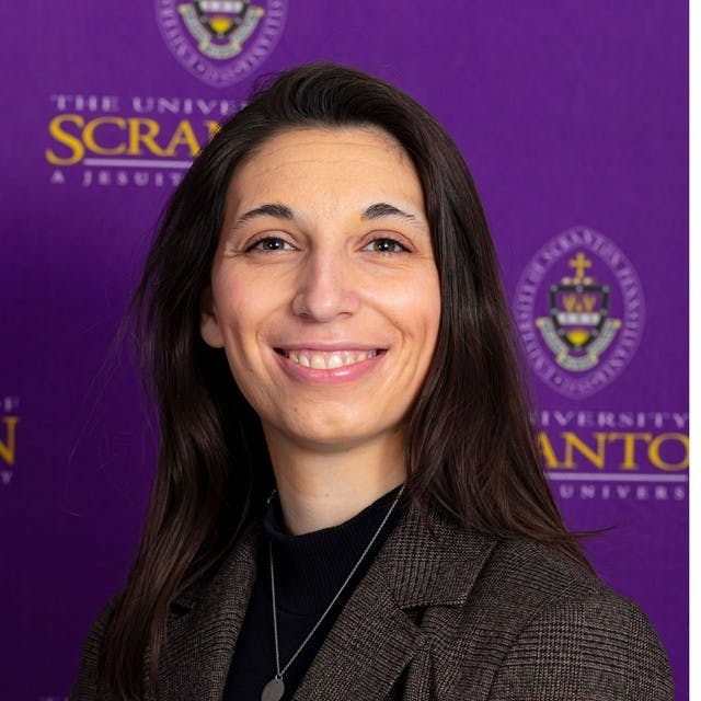 Pamela Sbarra Among Scranton Students to Present Research at National Conference