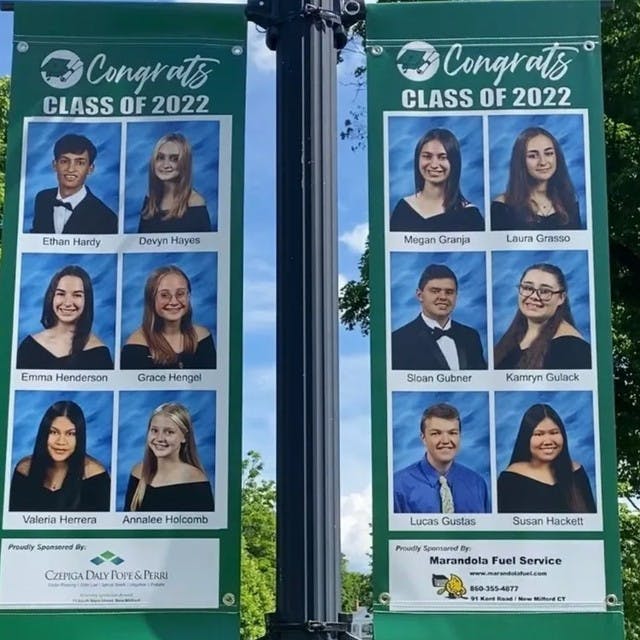 Sponsor a banner on the New Milford Green and support NMHS Class of 2024!